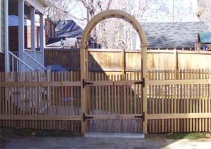 Custom made Picket Fence (2x 2) with Arbor